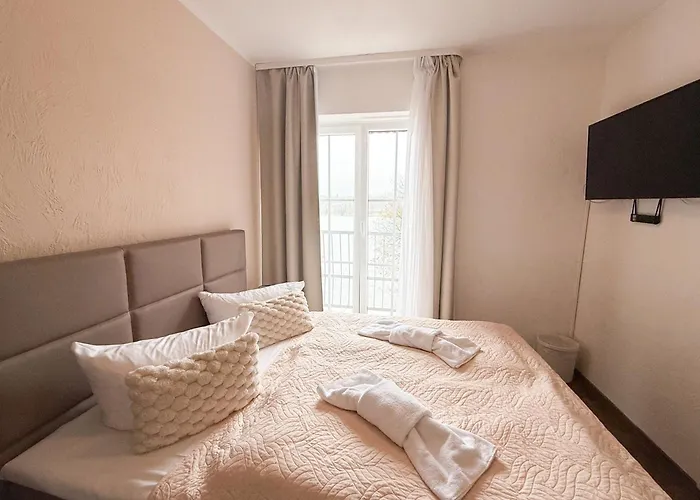 Strandhotel Vier Jahreszeiten Buckow