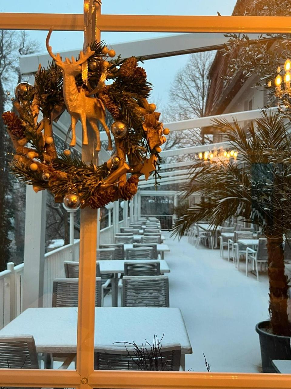 Hotel Strandhotel Vier Jahreszeiten 3*