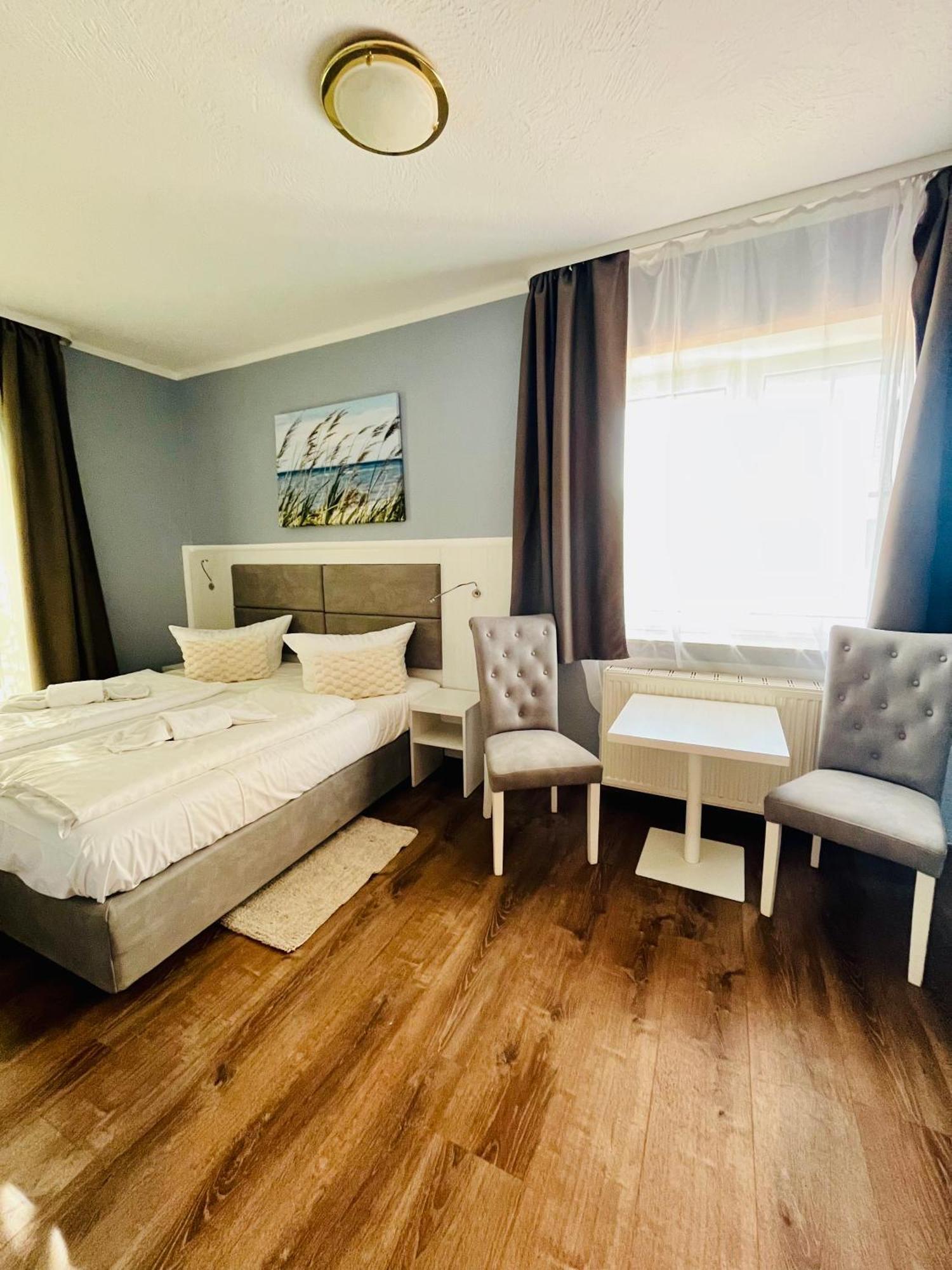 Hotel Strandhotel Vier Jahreszeiten