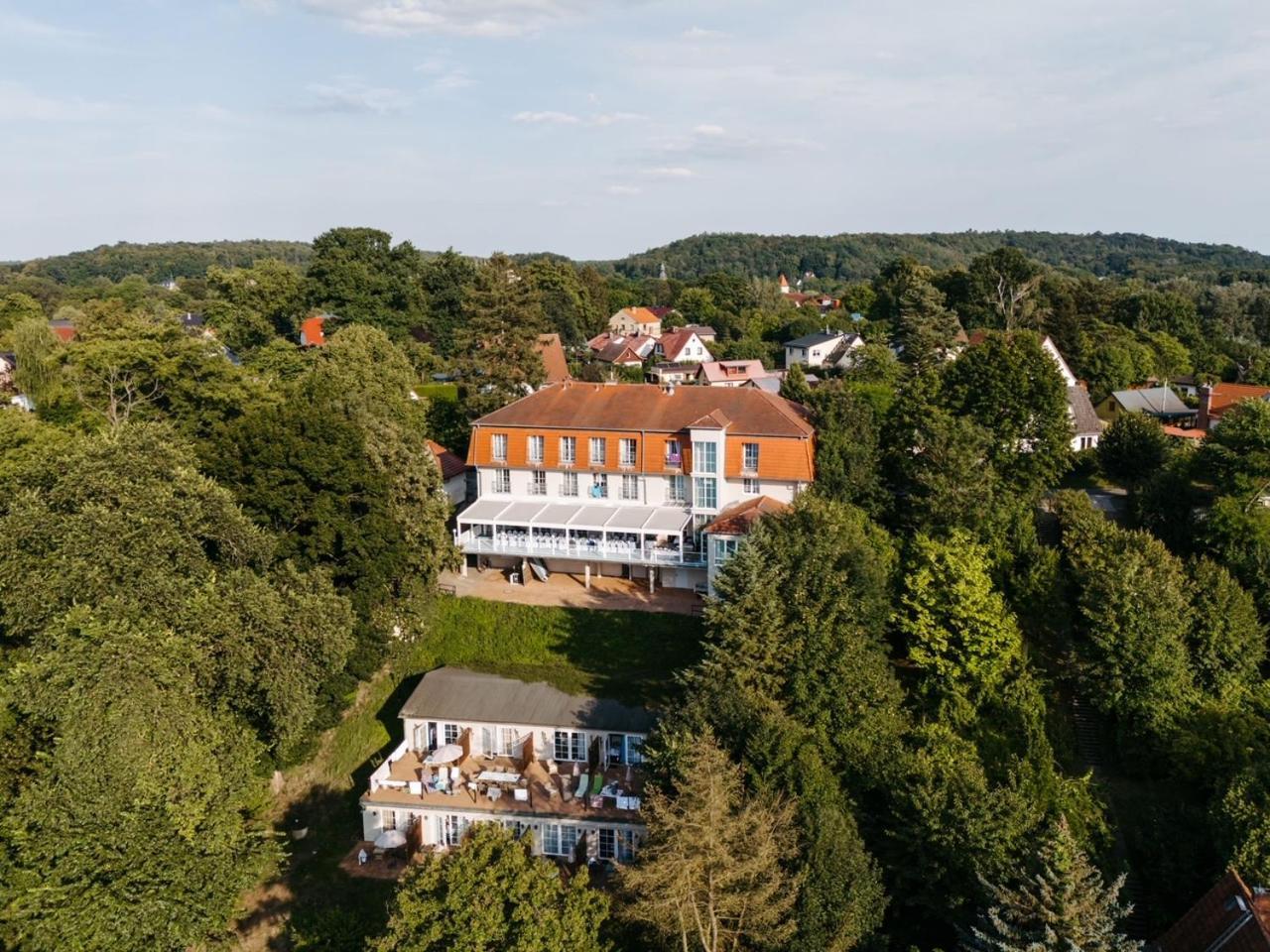 Strandhotel Vier Jahreszeiten