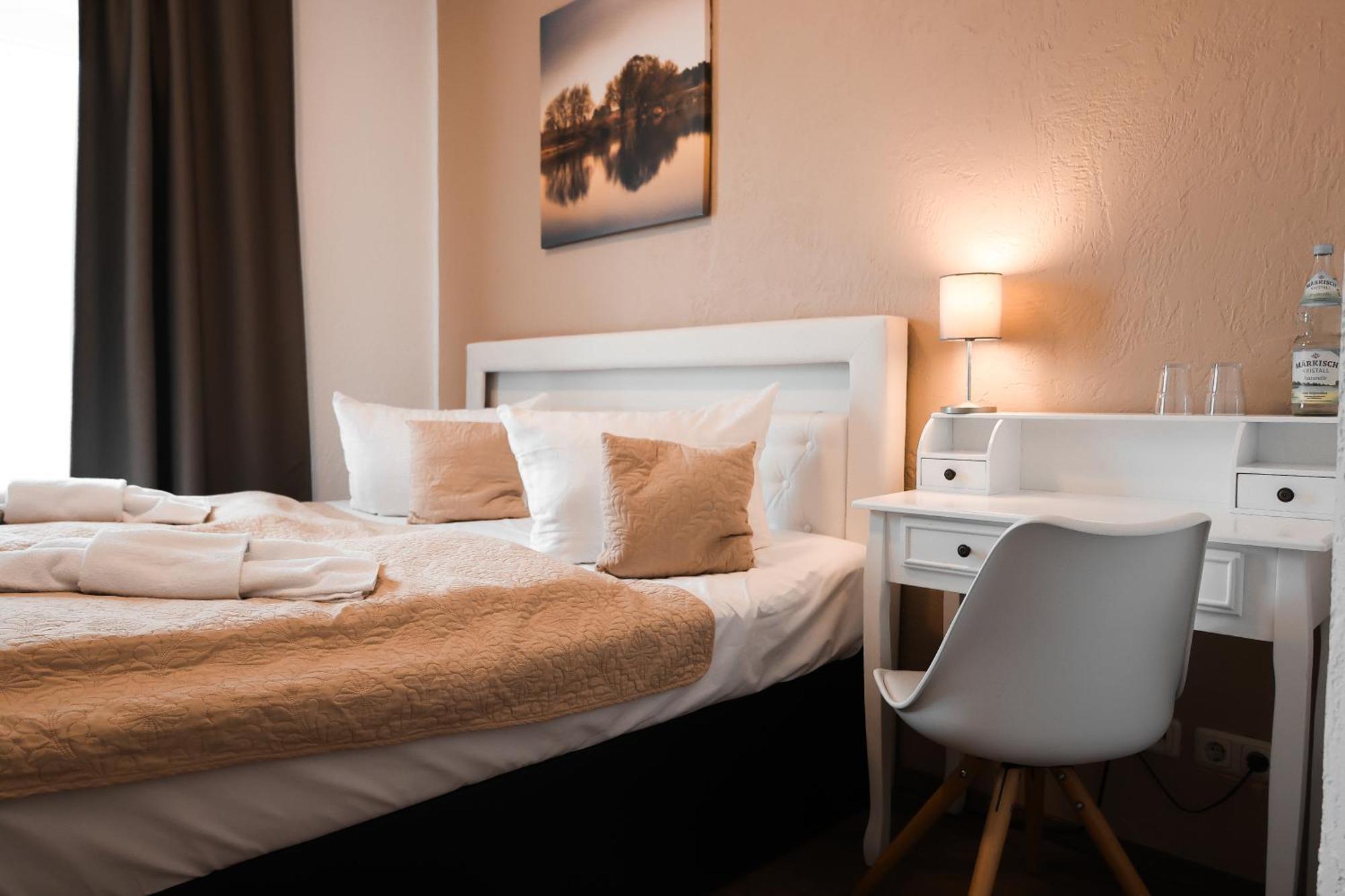 Hotel Strandhotel Vier Jahreszeiten 3*